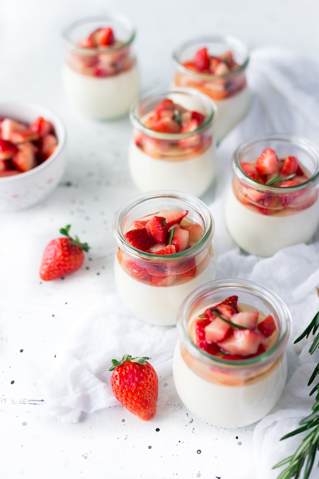 panna cotta con latte di mandorla